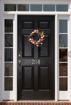 painting front door black meaning: How does the act of painting a front door black reflect societal norms and individual choices?